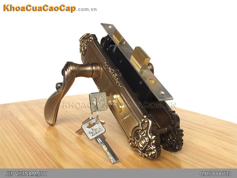 Kh&oacute;a cửa tay nắm bằng đồng HCR 5829 - ảnh 5