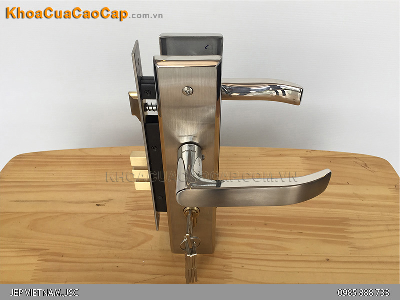 Kh&oacute;a tay gạt cửa ch&iacute;nh bằng inox SS8510 - ảnh 2